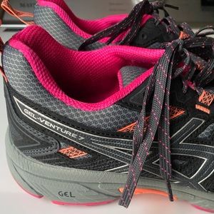 Pink/orange/grey Aasic running athletic tennis shoes